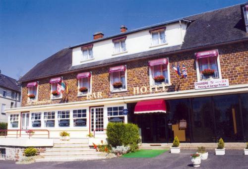 Hotel La Pocatiere Coutances Exteriör bild